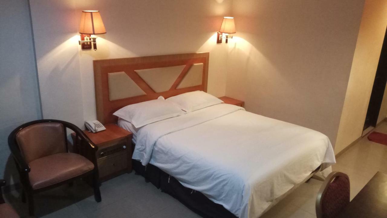 Utama Hotel Batam Cameră foto